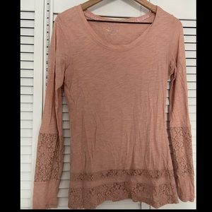 Maurice’s favorite T